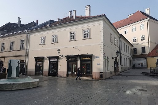 Győr, Jedlik Á. u. 10
