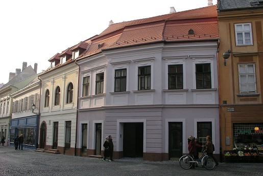 Győr, Király u. 13-15