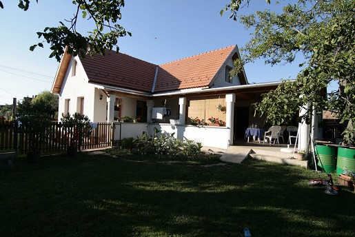Pázmánd parasztház bővítés 2005
