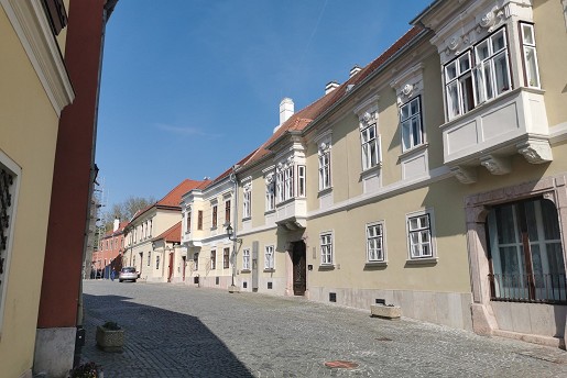 Győr, Káptalandomb 15