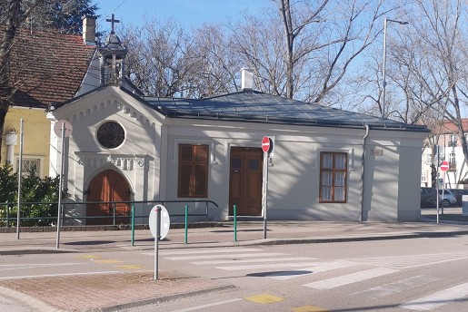 Győr, Rát M tér 4. kápolna és közösségi épület