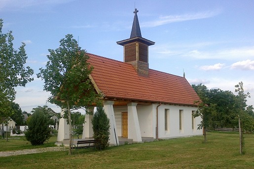 Győrújfalu, Ravatalozó